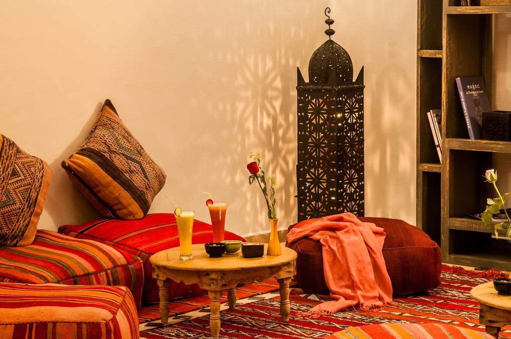 Riad Sougtani Tazrou ภายนอก รูปภาพ