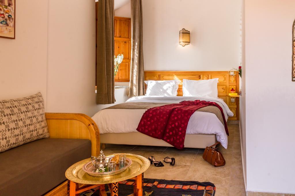 Riad Sougtani Tazrou ภายนอก รูปภาพ