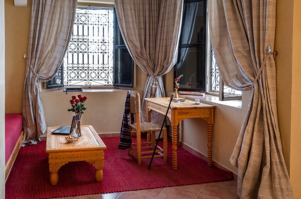 Riad Sougtani Tazrou ภายนอก รูปภาพ