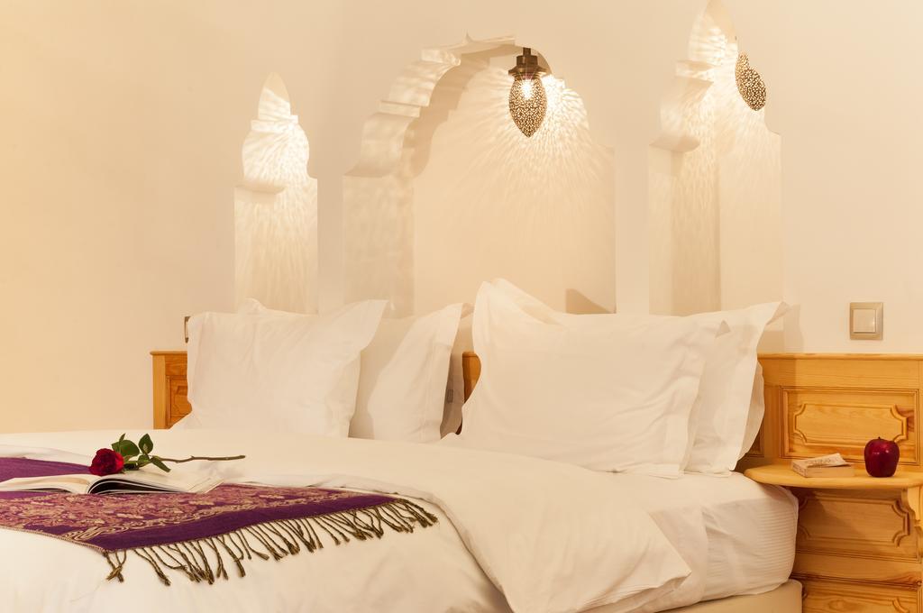 Riad Sougtani Tazrou ภายนอก รูปภาพ