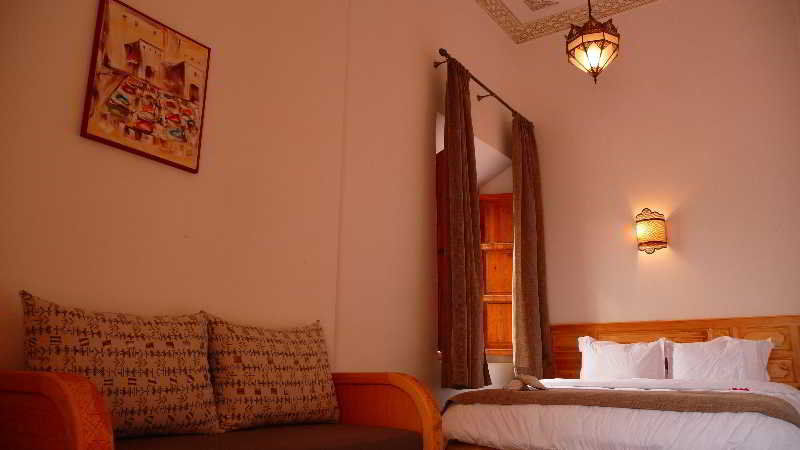 Riad Sougtani Tazrou ภายนอก รูปภาพ