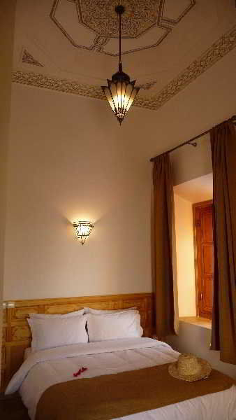 Riad Sougtani Tazrou ภายนอก รูปภาพ